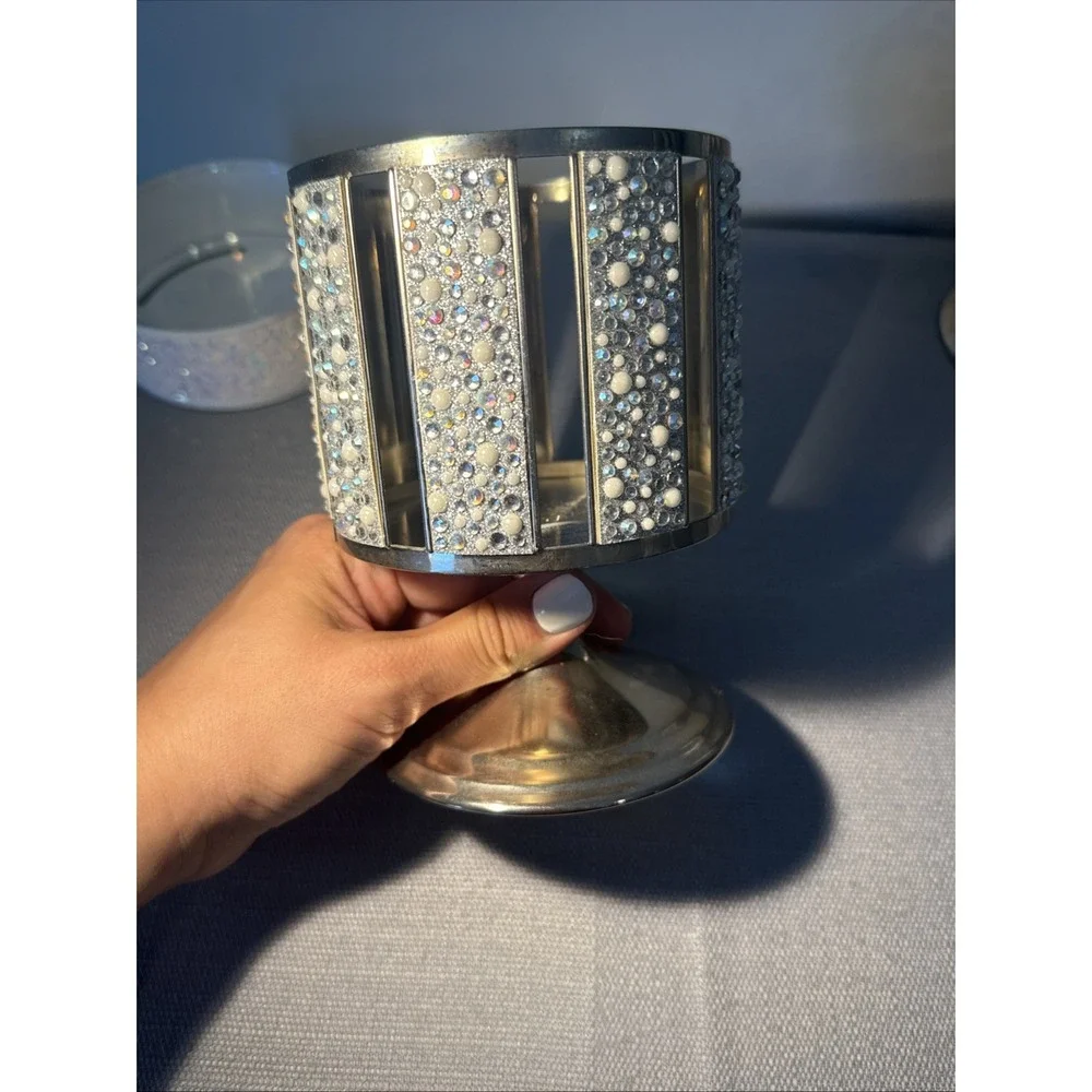 BATH & BODY WORKS SILVER‎ GEM PEARLS FLOWER PEDESTAL 3 WICK CANDLE SLEVE HOLDER